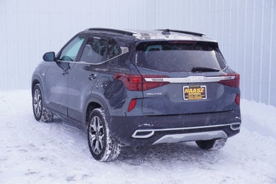 2022 Kia Seltos EX