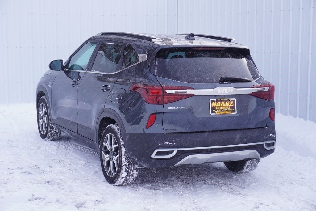 2022 Kia Seltos EX