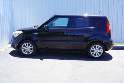 2013 Kia Soul Base