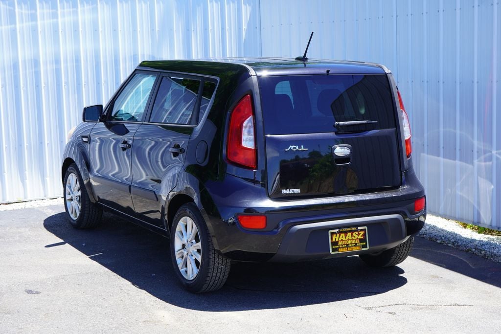 2013 Kia Soul Base