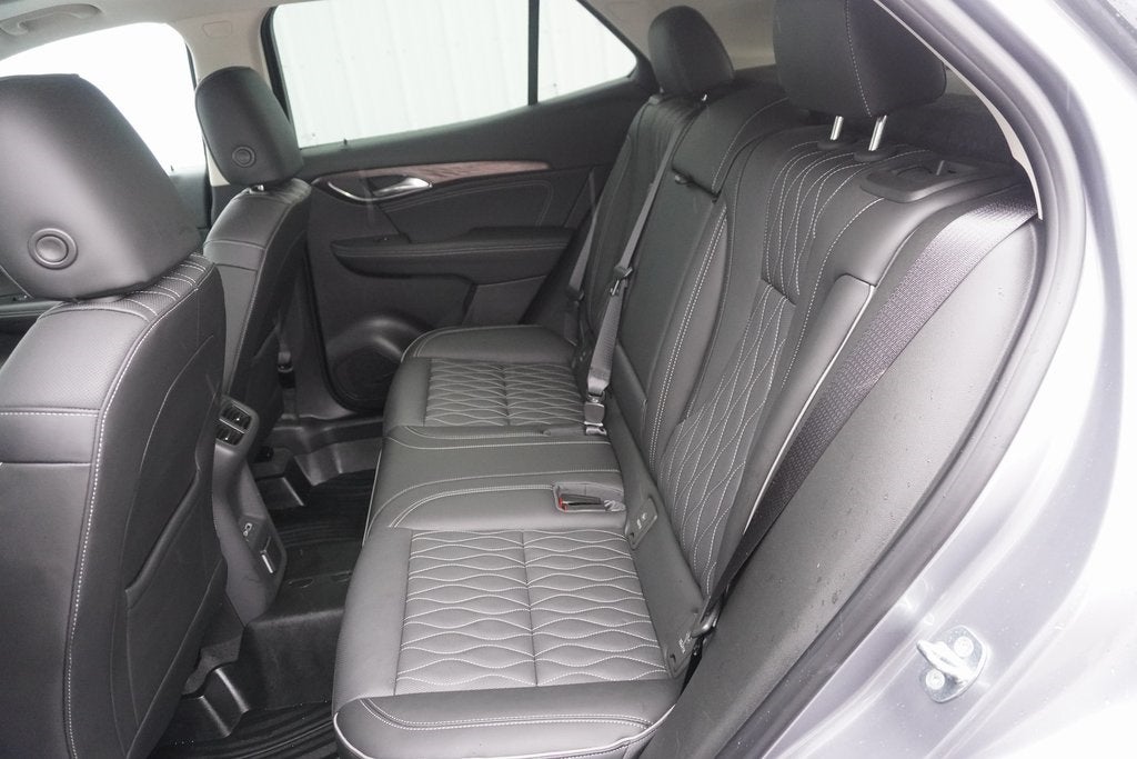 2022 Buick Envision FWD Avenir