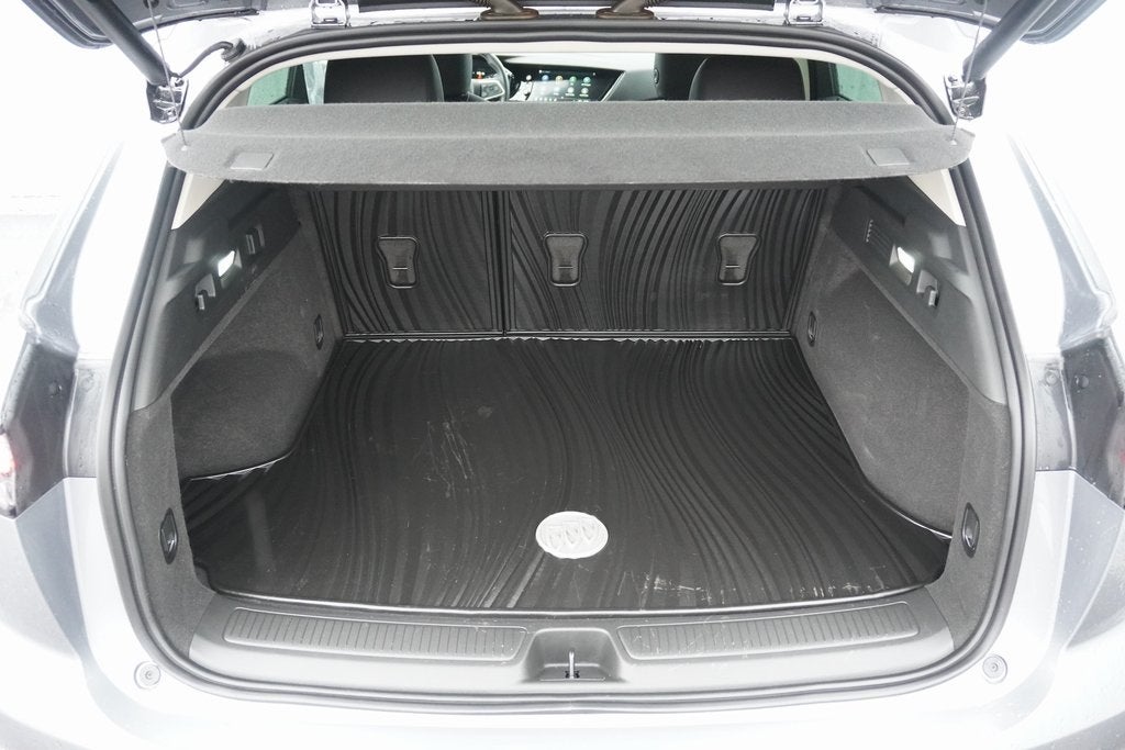 2022 Buick Envision FWD Avenir