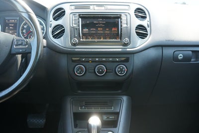 2017 Volkswagen Tiguan 2.0T Wolfsburg Edition