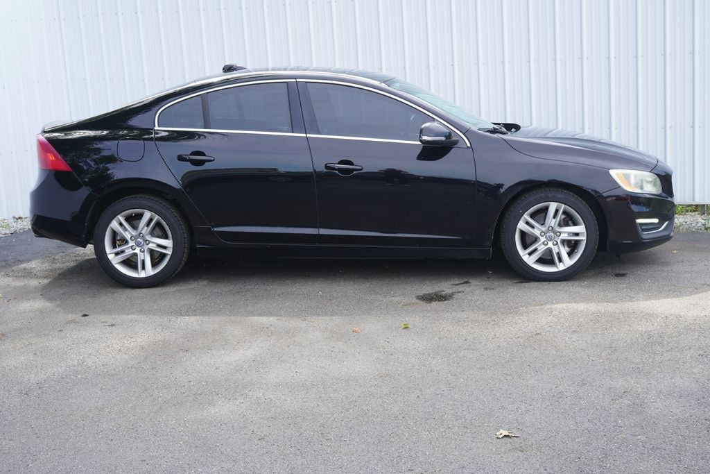Used 2015 Volvo S60 T5 Premier with VIN YV1612TK5F2338128 for sale in Ravenna, OH