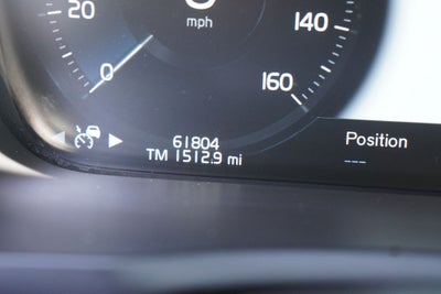 2019 Volvo XC90 T6 Momentum