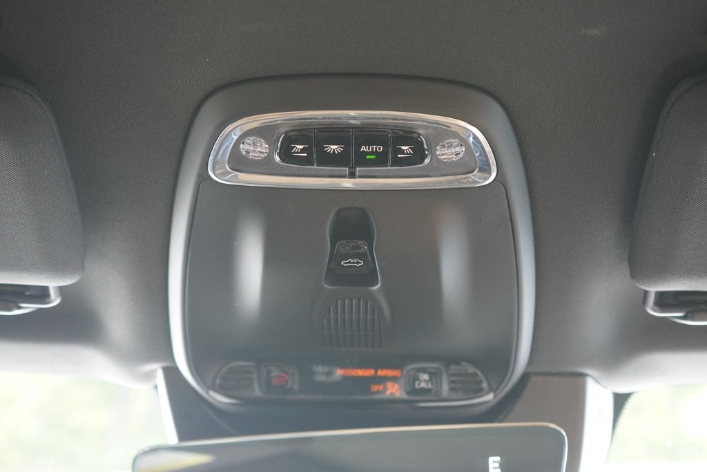 2019 Volvo XC90 T6 Momentum