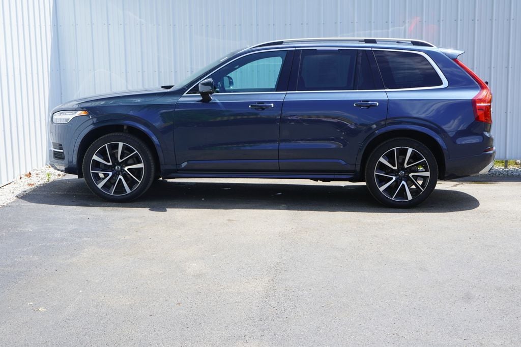 2019 Volvo XC90 T6 Momentum