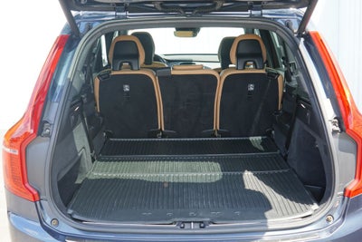2019 Volvo XC90 T6 Momentum