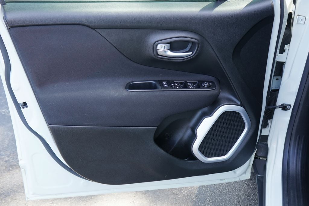 2019 Jeep Renegade Latitude FWD