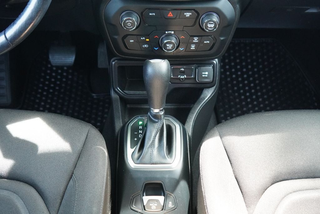 2019 Jeep Renegade Latitude FWD
