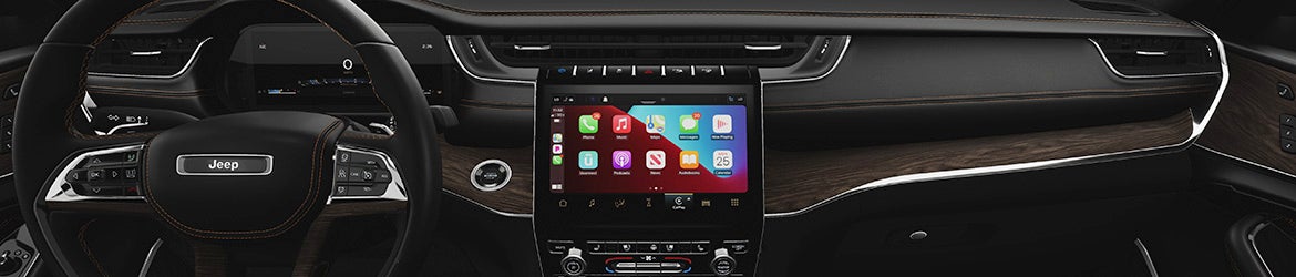 2024 Jeep Grand Cherokee interior