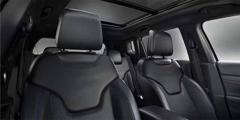 2025 Jeep Compass interior